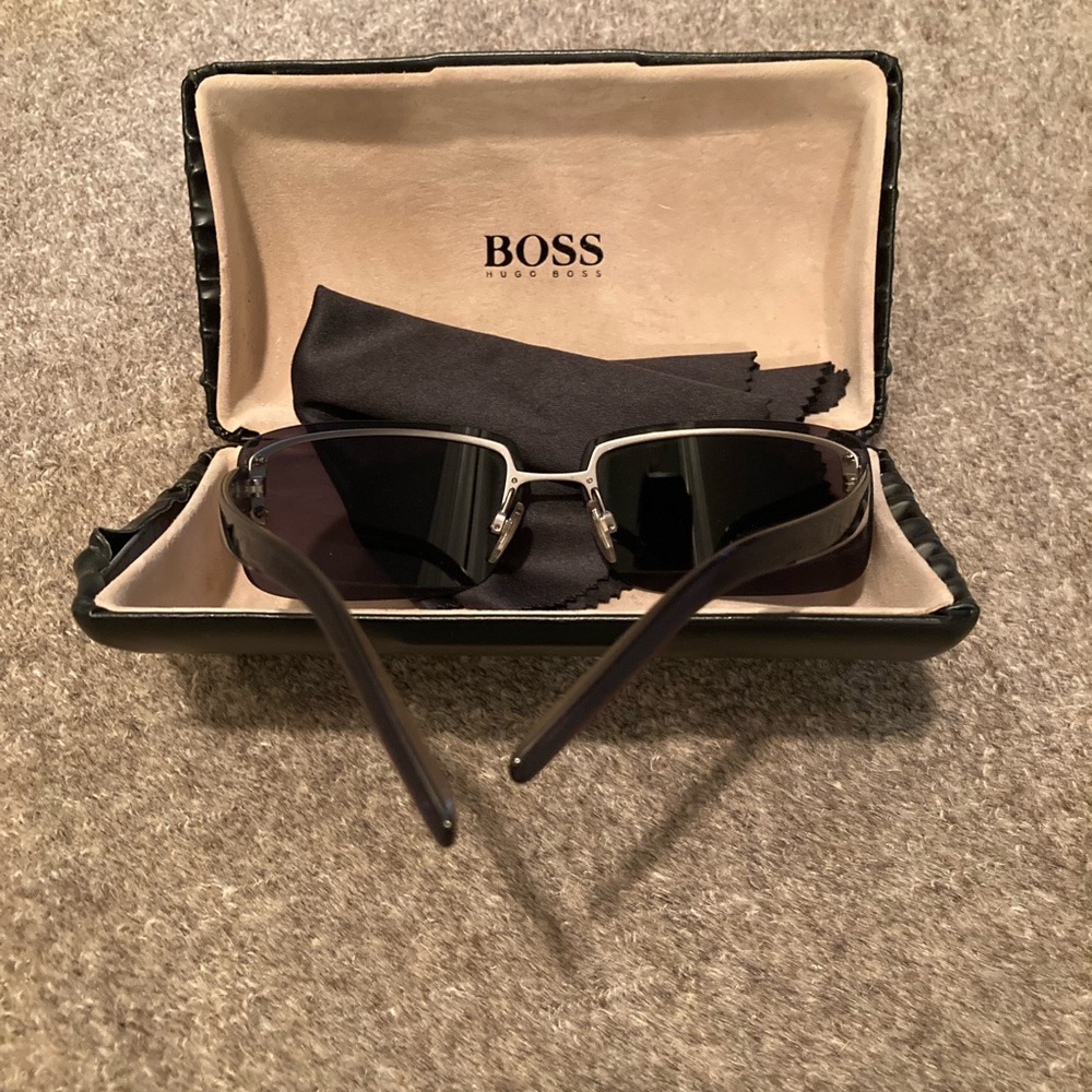 Hugo Boss men’s sunglasses
